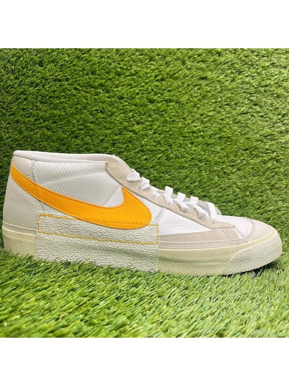 Nike Blazer Low Pro Club Mens Size 13 White Gold Athletic Leather Shoes Sneakers